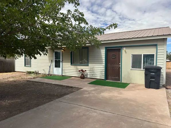 2 Malpais Ave, La Luz, NM 88337