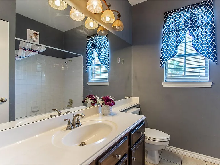 4129 Staten Island Dr — Photo 26