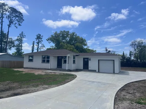 1316 McClelland Ave, Port Saint Joe, FL 32456