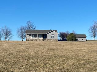 1595 Bunch Rd, Cave City, KY 42127