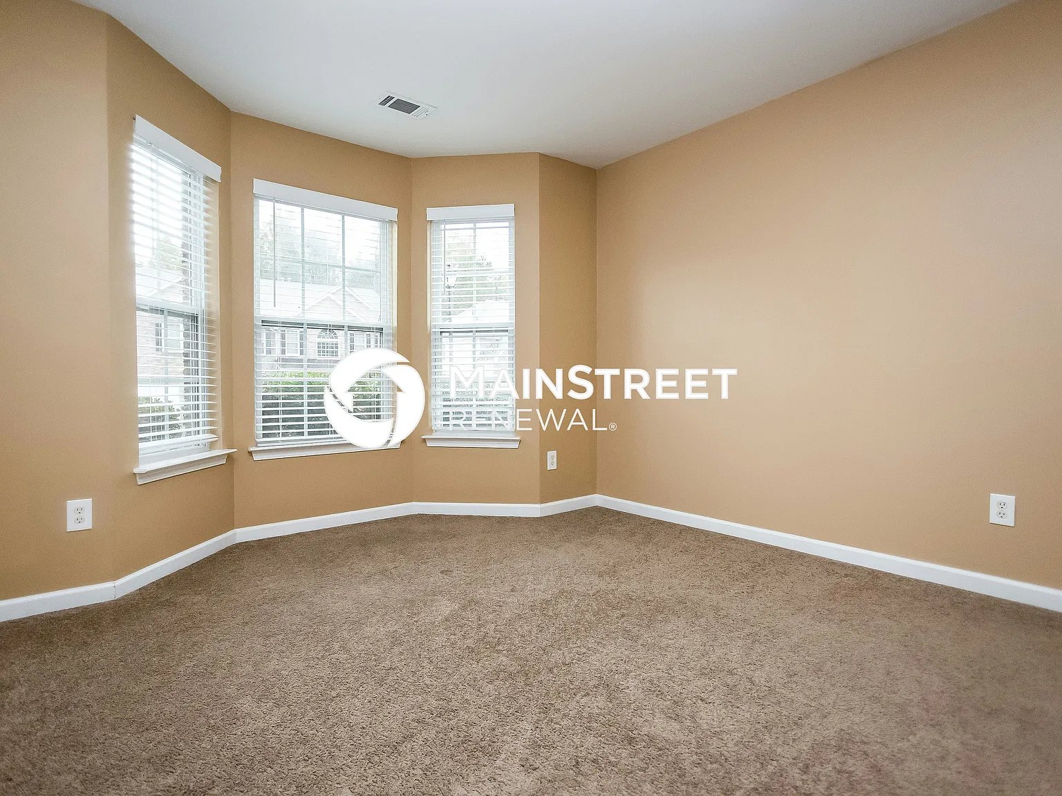 6237 Selborn Dr SW — Photo 3