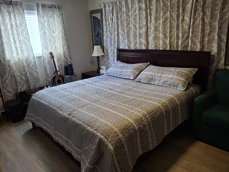 1257 Drew St #1 — Photo 11