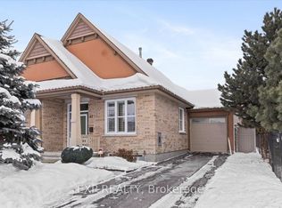 41 Claridge Dr, Ottawa, ON K2J 5A3