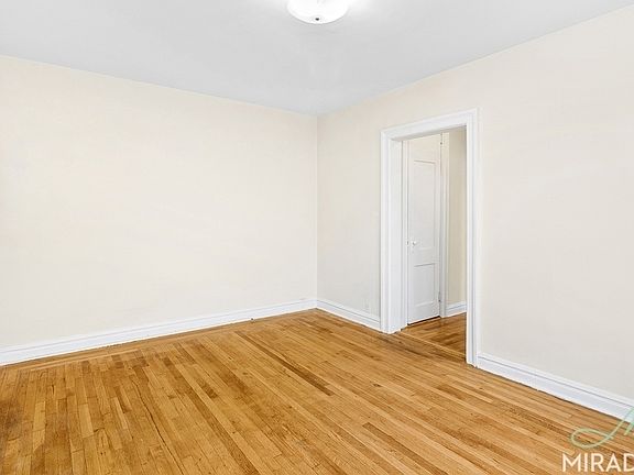 4th image of 34-07 36th Ave #4F