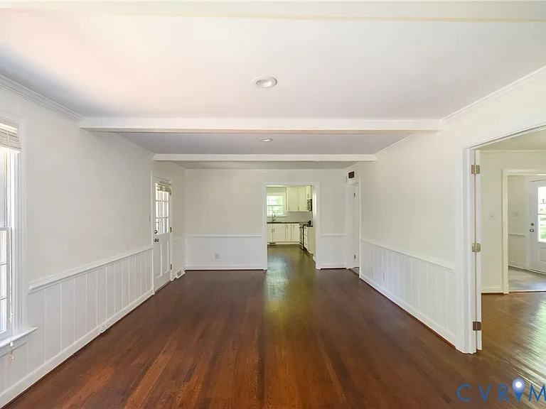 13921 Whitechapel Rd — Photo 10