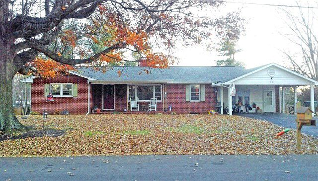 1st image of 840 Wayne Ave