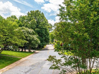 1st St NE, Hickory, NC, 28601