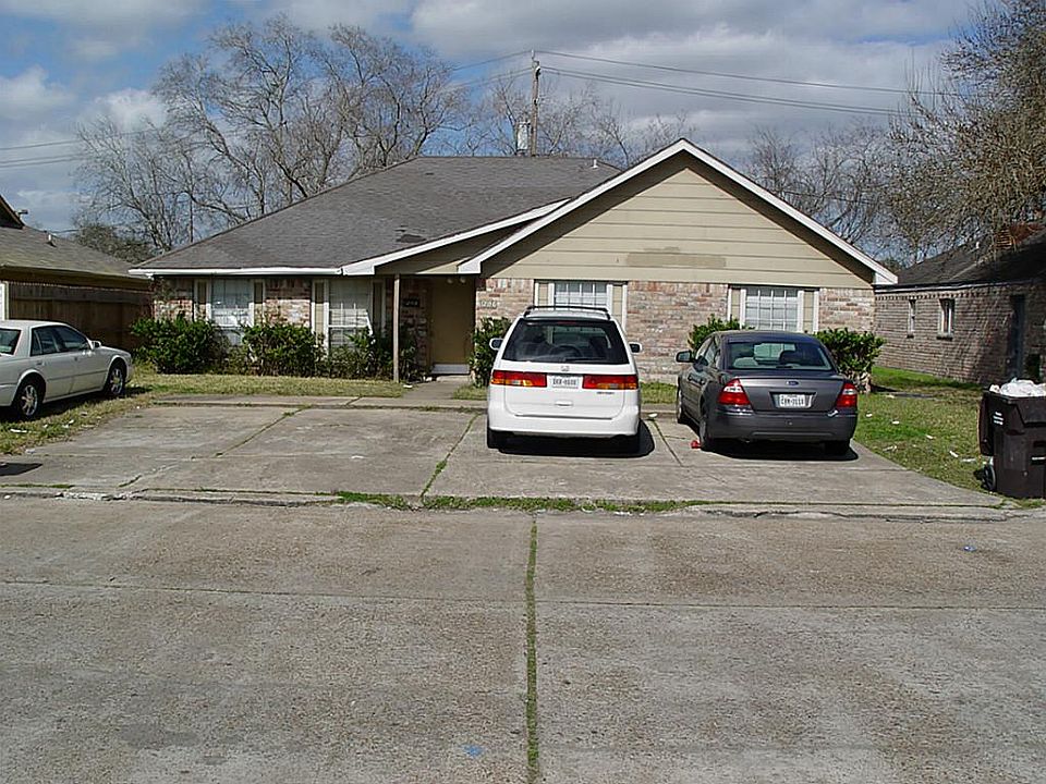 1st image of 12108 White Cap Ln