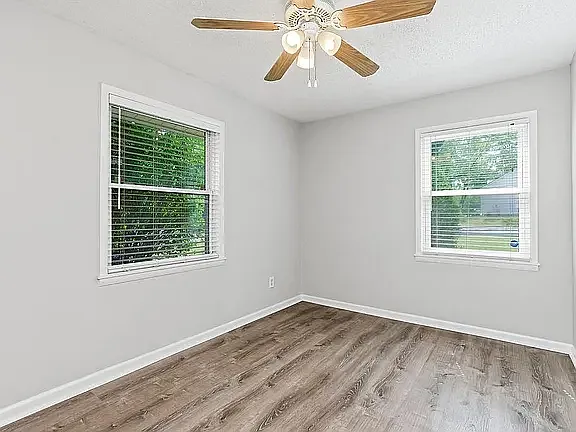7652 Rainbow Dr — Photo 14