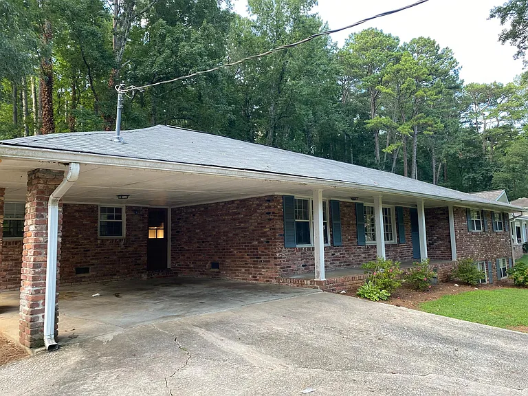 Carport
