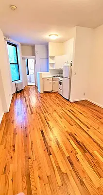 Rented by CitySites Real Estate Group | media 2
