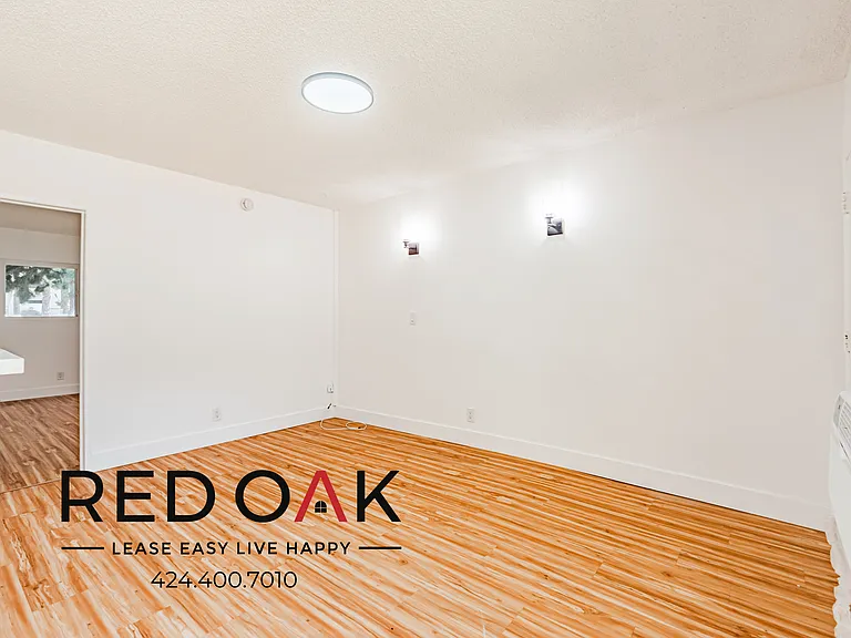 12605 Kensington Ln #3 — Photo 8