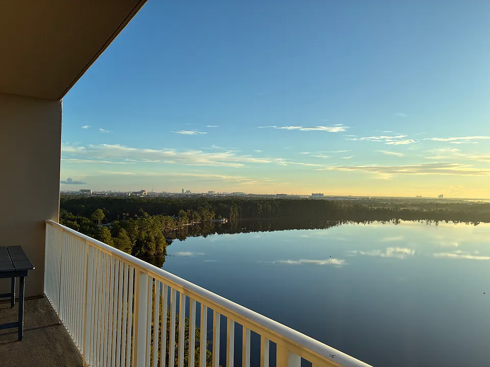 13427 Blue Heron Beach Dr #21204