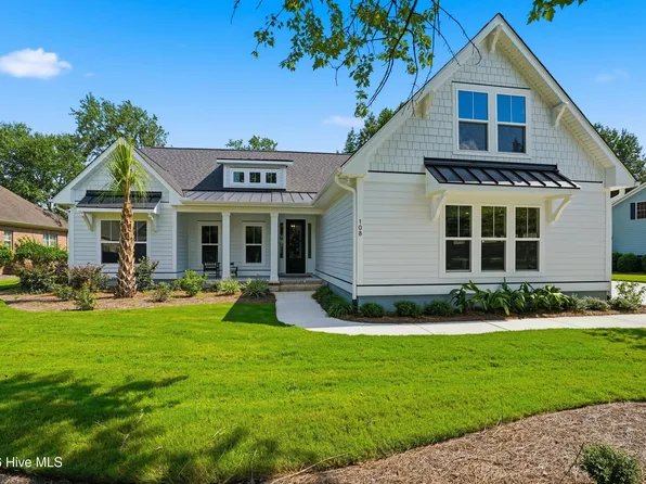 108 Sugar Maple Court, Wallace, NC 28466