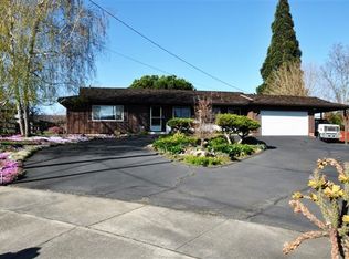 1724 View Pl, Medford, OR 97504