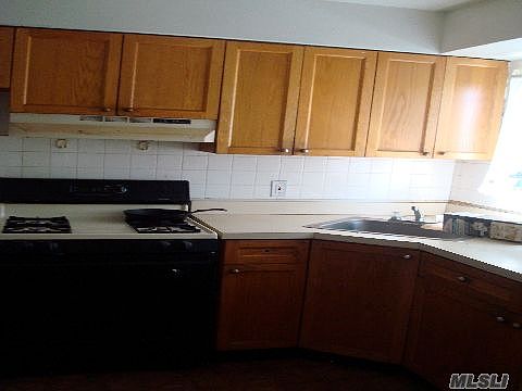 2nd image of 7222 Almeda Ave