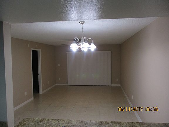 3rd image of 4413 Pinebark Ave