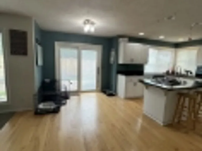 1311 Keystone Loop NE — Photo 5