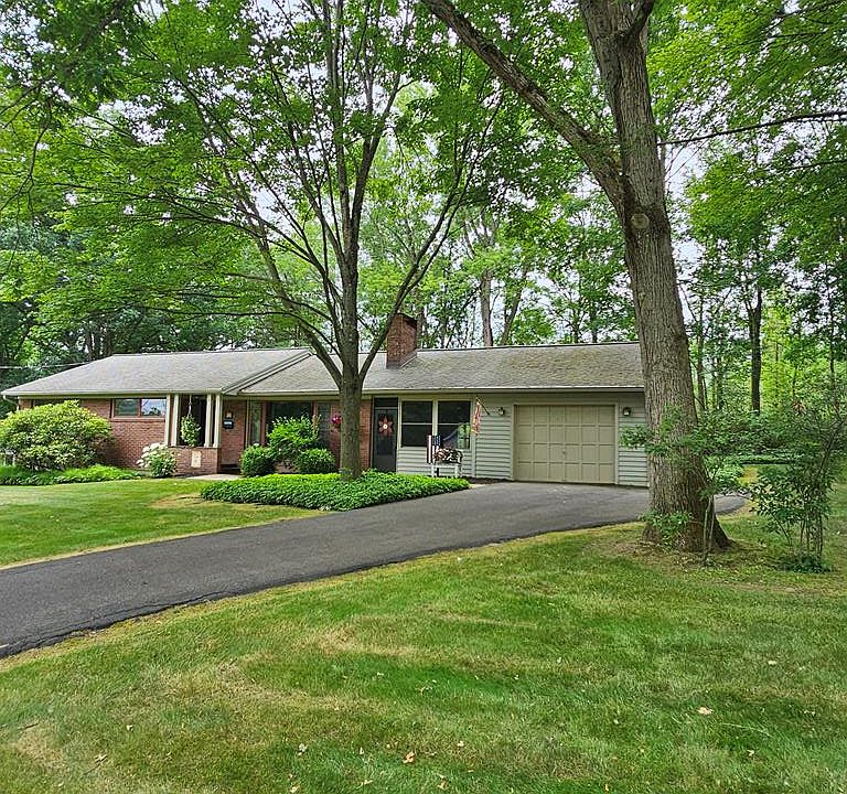1st image of 21 Upland Dr