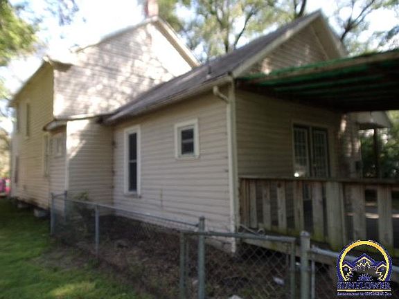 2nd image of 1507 NE Quincy St