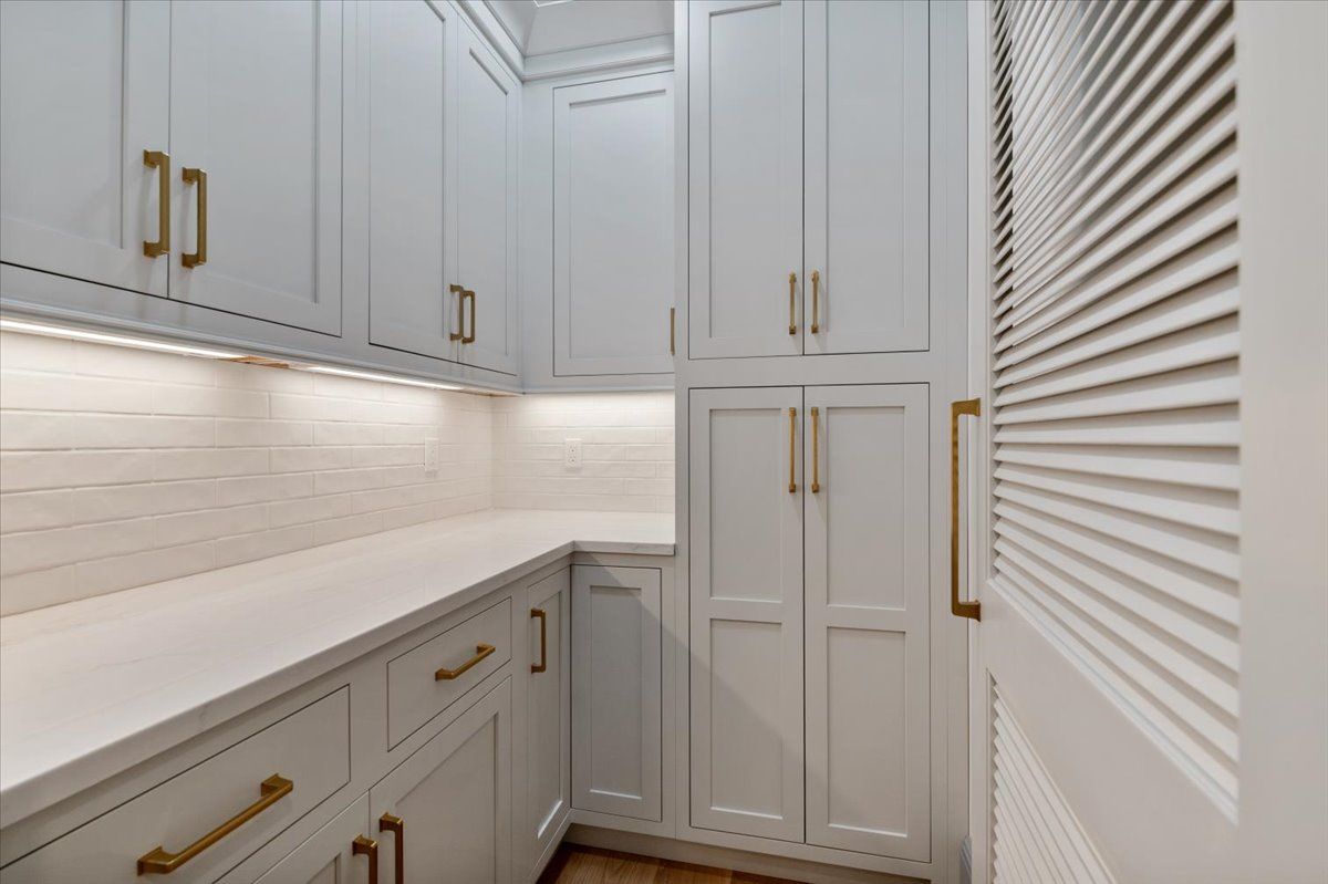 Kitchen Pantry