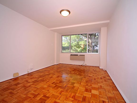 Rittenhouse bedroom with hardwood floor