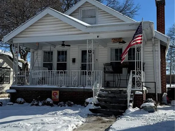 2928 Monterey St, Saint Joseph, MO 64507
