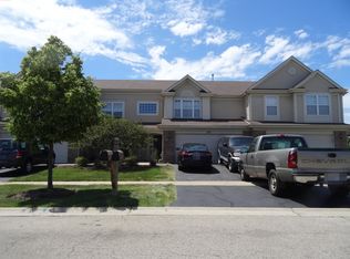 675 Yorkshire Ln, Hampshire, IL 60140