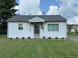 1437 Grubbs Ave, Jeffersonville, IN 47130