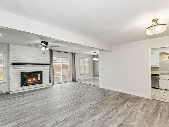2nd image of 528 N Broadmoor Ct