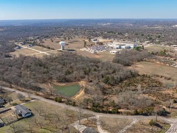 Arlington, Ada, OK 74820