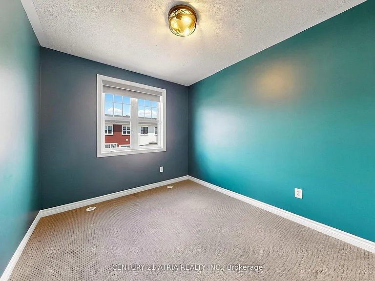 79 Boadway Cres — Photo 38