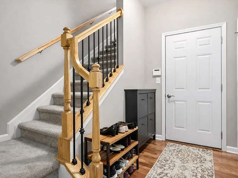 1648 Sabastian Point NE — Photo 14