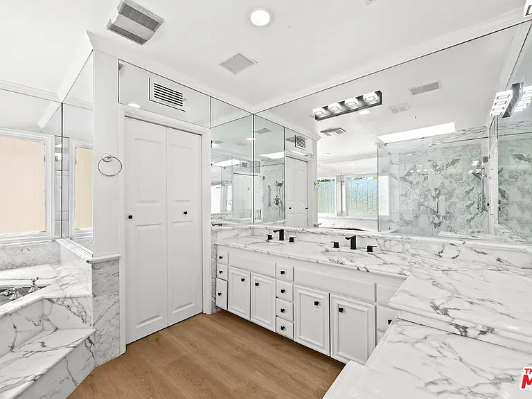 244 S Almont Dr — Photo 50