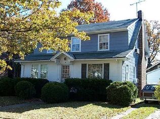 22 Michigan Rd, Floral Park, NY 11001