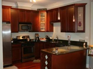 6615 S Woodlawn Ave #2S, Chicago, IL 60637