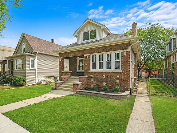 4th image of 1220 Elgin Ave