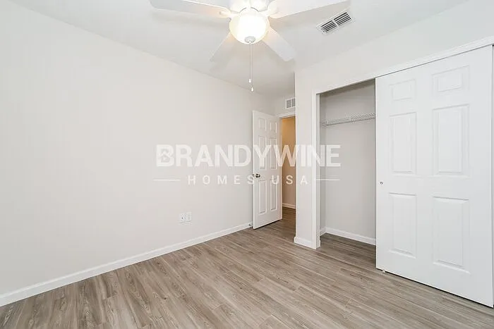 573 Kit St — Photo 27