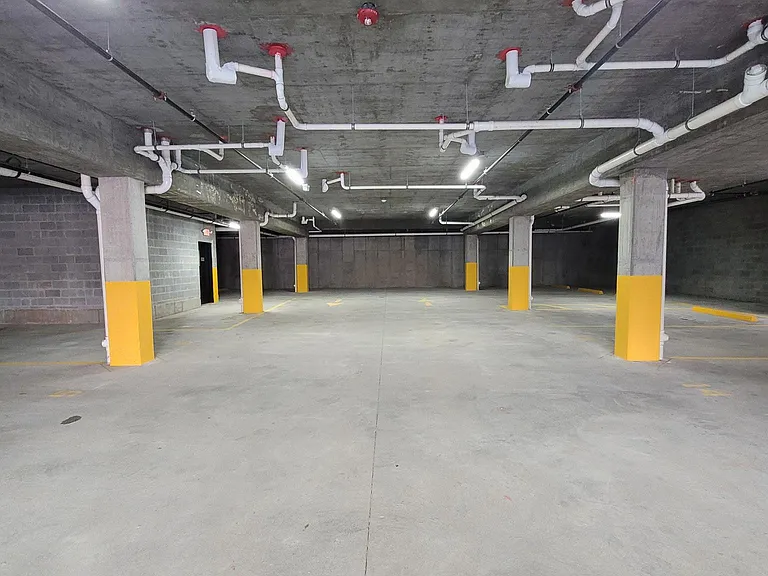 242 Spring St #1 — Photo 27