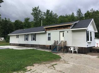 1222 Green Rd, Colton, NY 13625