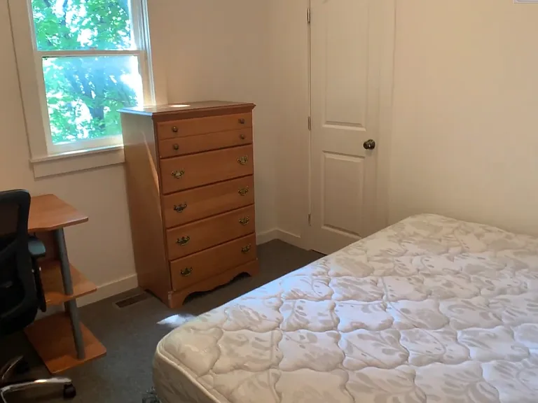 209 Williams St — Photo 7