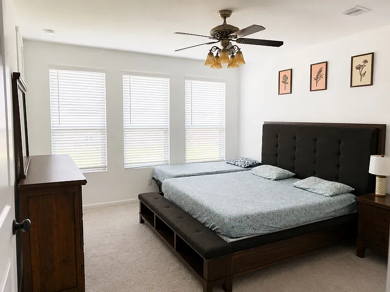 2302 Grande Laurel Ct — Photo 8
