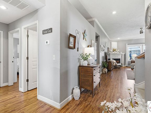 4th image of 3005 E Eastmoor Ct