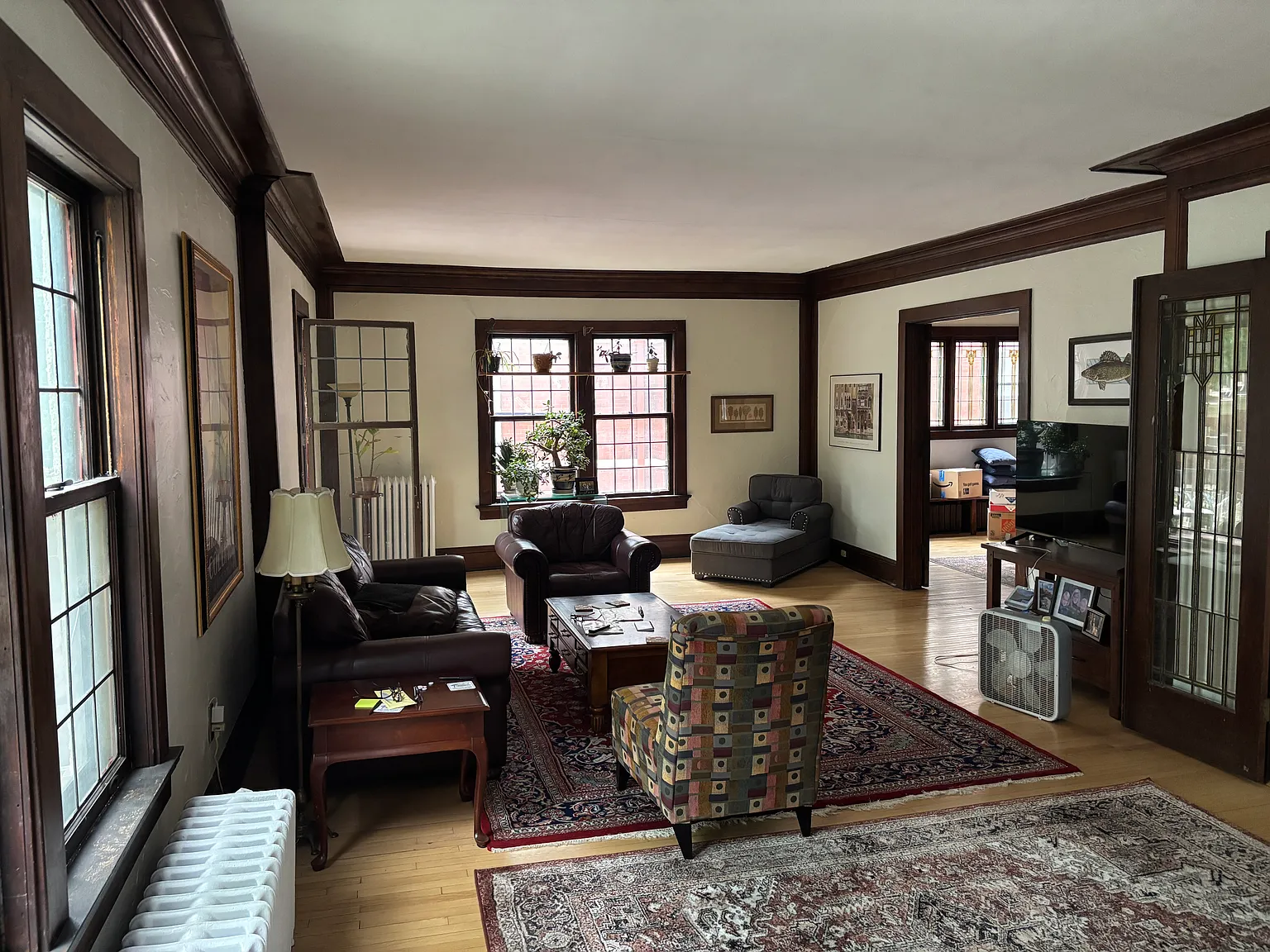 4 bed, 2900 sqft, $2,795 — Photo 2