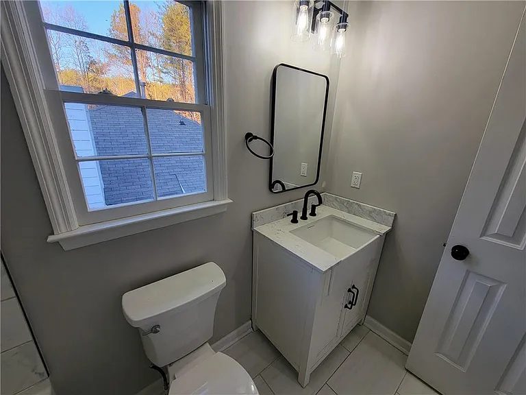 1710 McDowell Ct — Photo 14