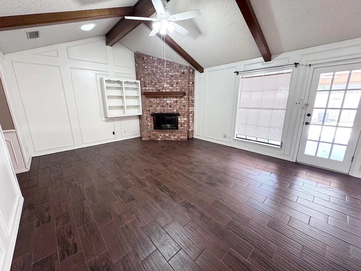 4 Bed 2 Bath Ready to Rent ASAP — Photo 4