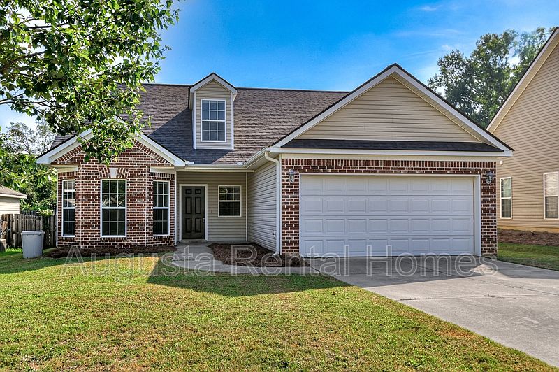 1st image of 812 Oshields Ct