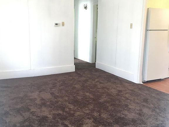 2nd image of 723 4th St