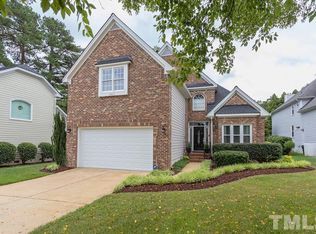 2913 Hawtree Dr, Raleigh, NC 27613