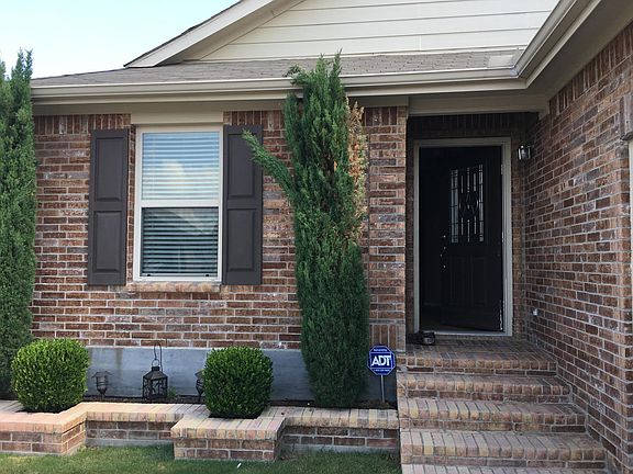 3rd image of 6808 Dove Tail Dr